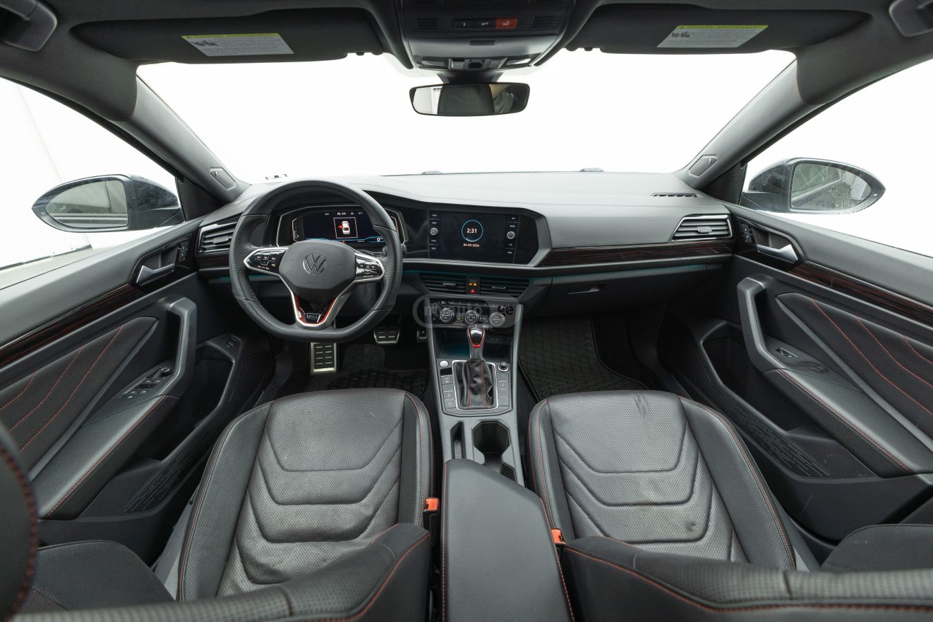 Volkswagen Jetta - фото 9