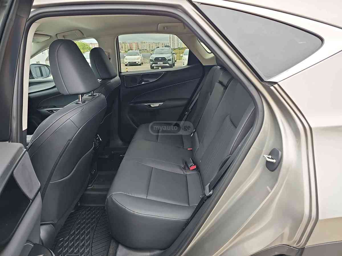 Lexus Lexus NX — миниатюра 7