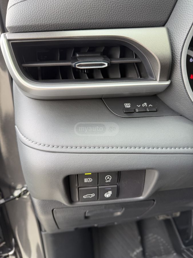 Toyota Highlander - фото 10