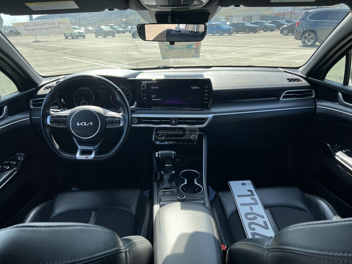 Kia K5 - фото 9
