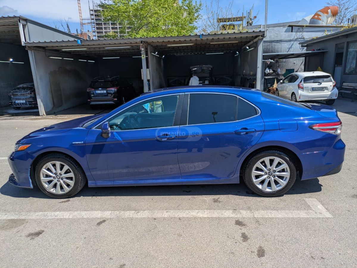 Toyota Camry - фото 11