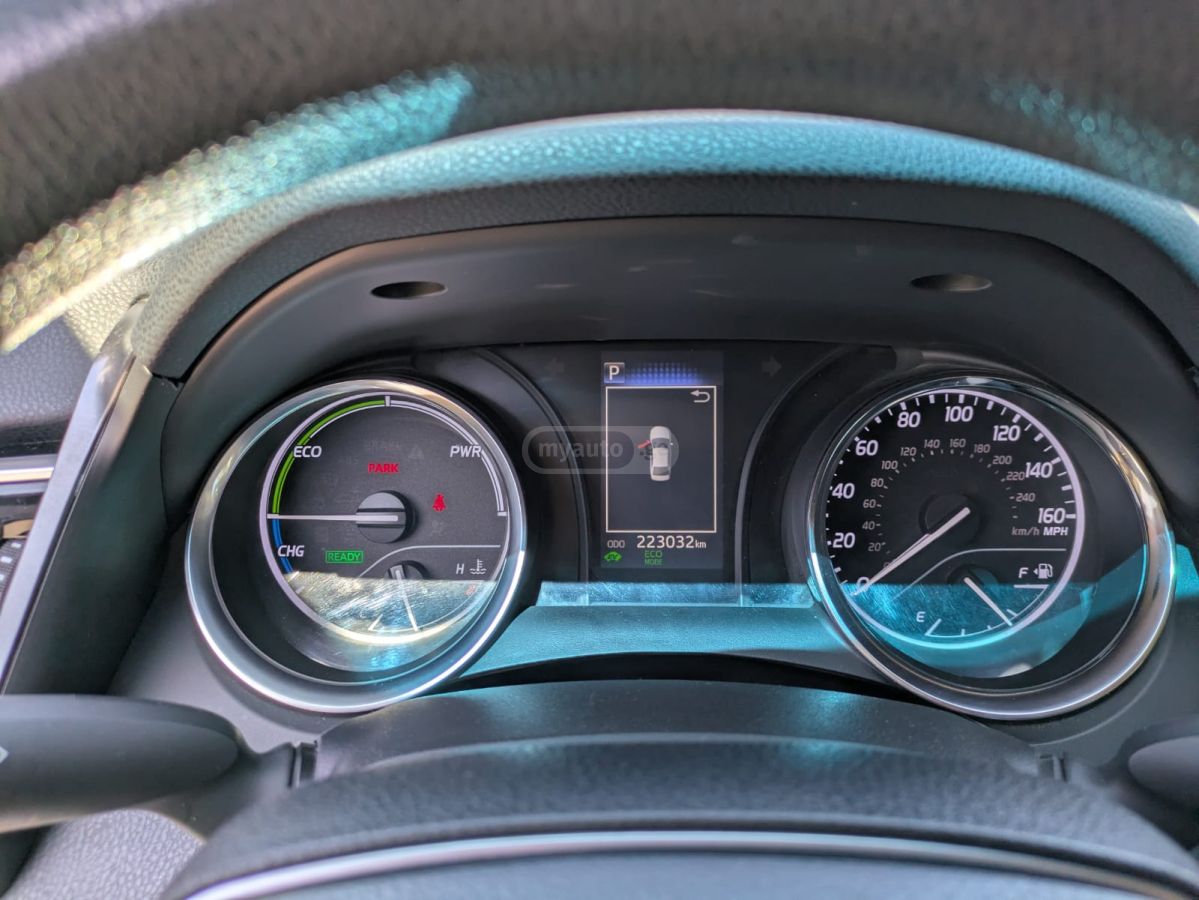 Toyota Camry - фото 6