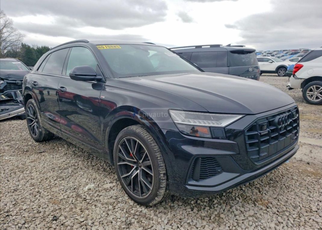 Audi Q8 - фото 2