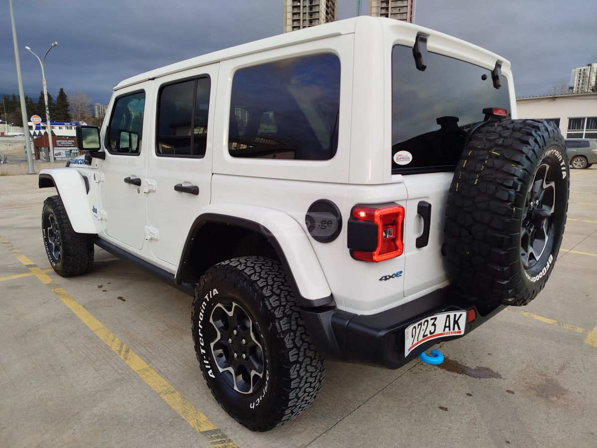 Jeep Wrangler - фото 3