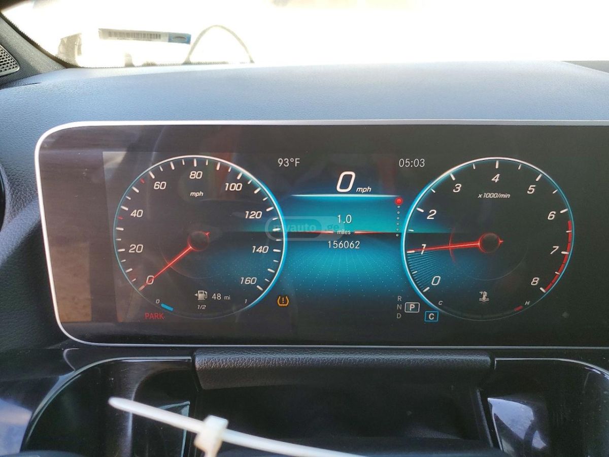 Mercedes-Benz GLA 250 - фото 9