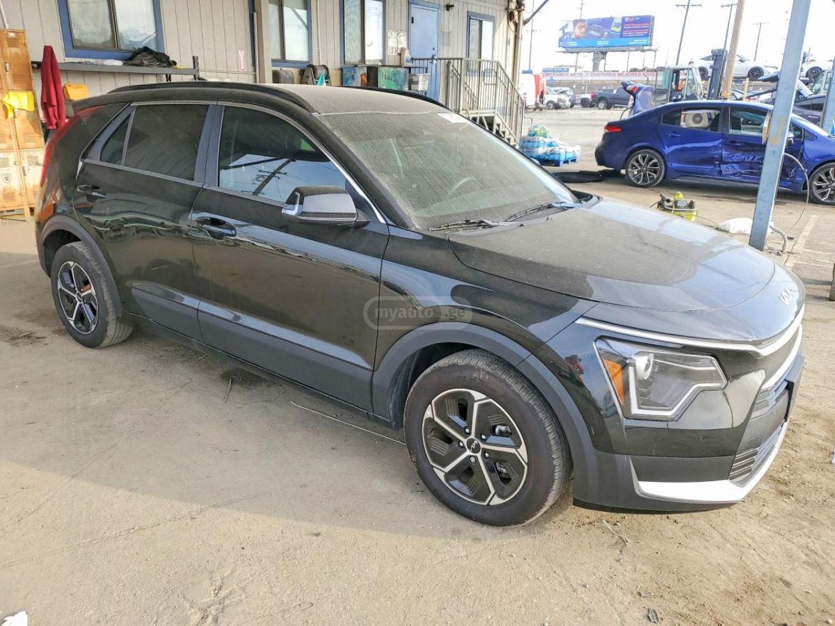 Kia EX — миниатюра 8