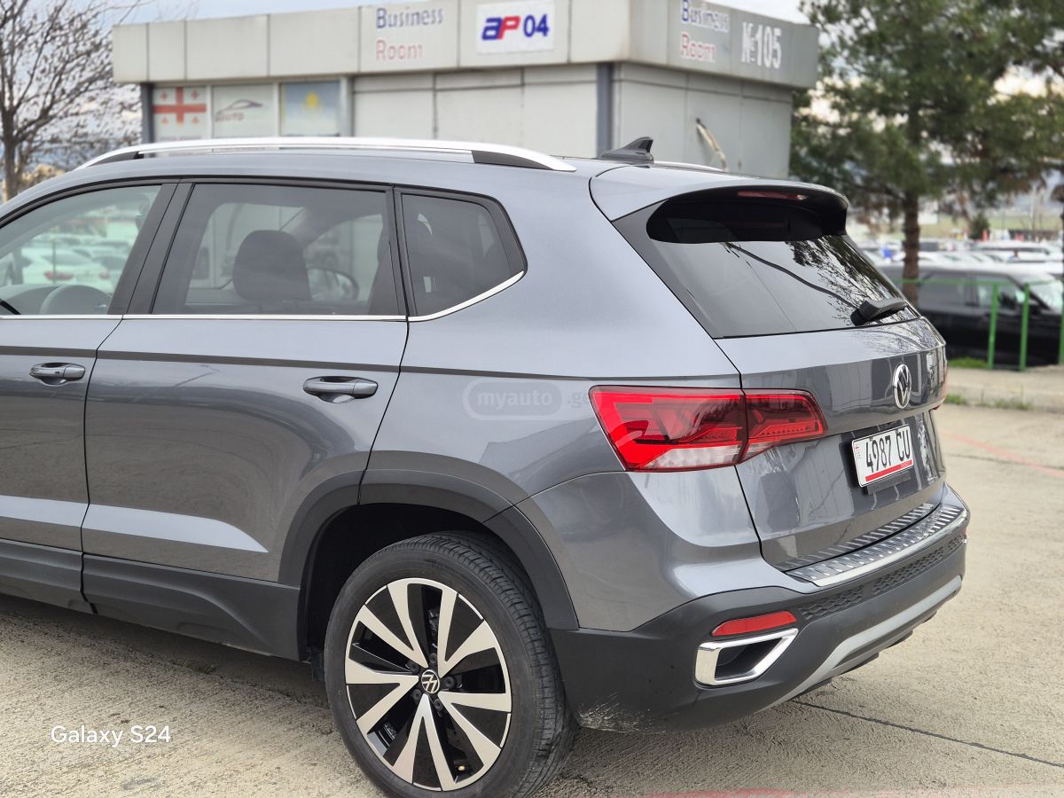 Volkswagen Taos - фото 3