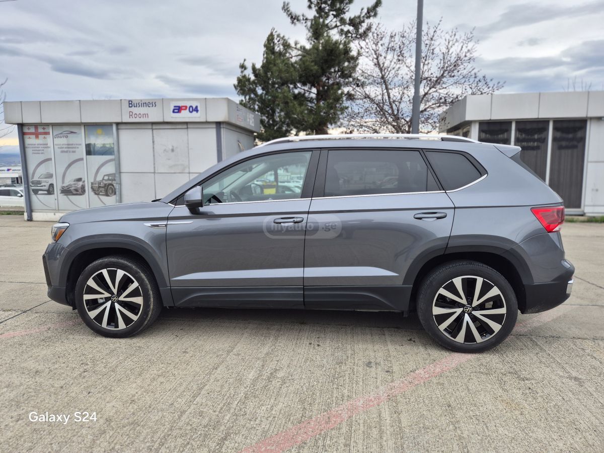 Volkswagen Taos - фото 4