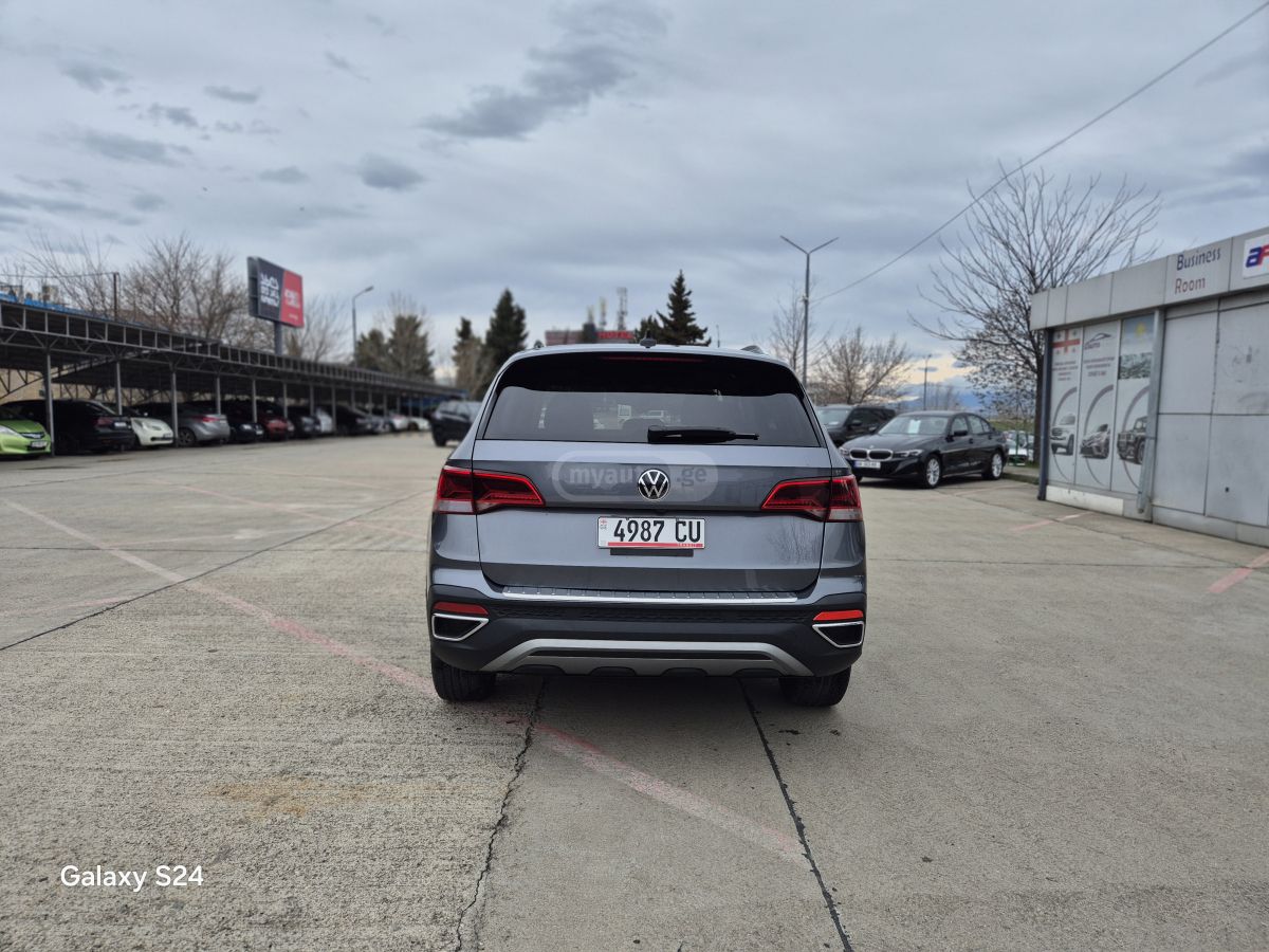 Volkswagen Taos - фото 6