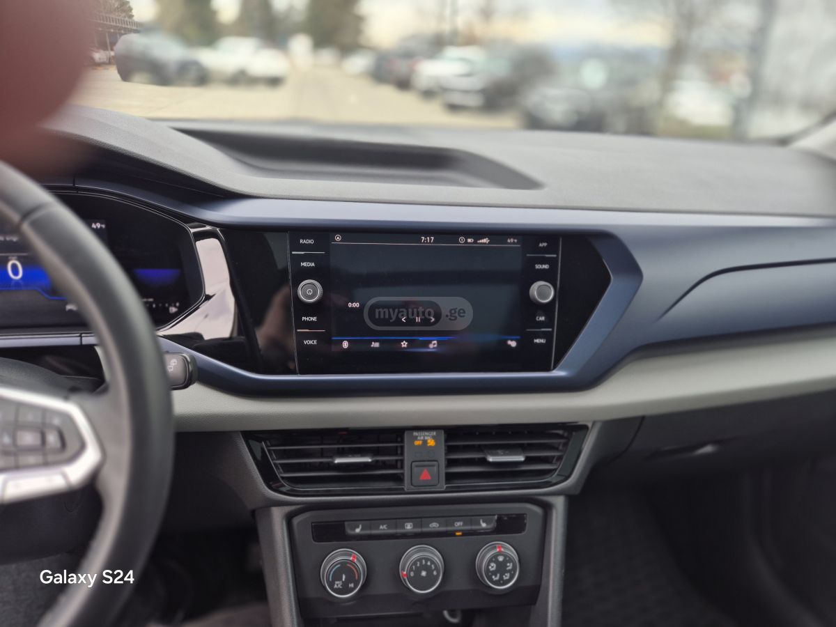 Volkswagen Taos - фото 9