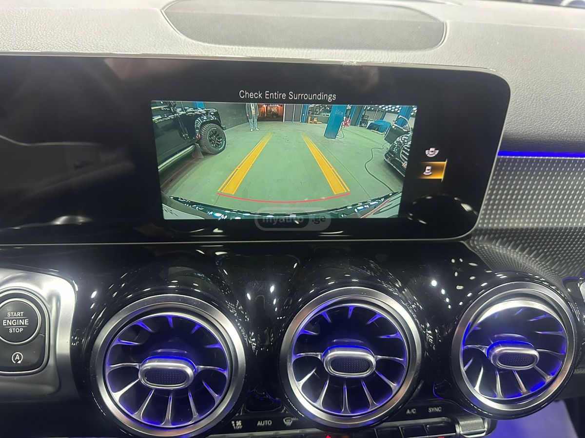 Mercedes-Benz GLB 250 - фото 8