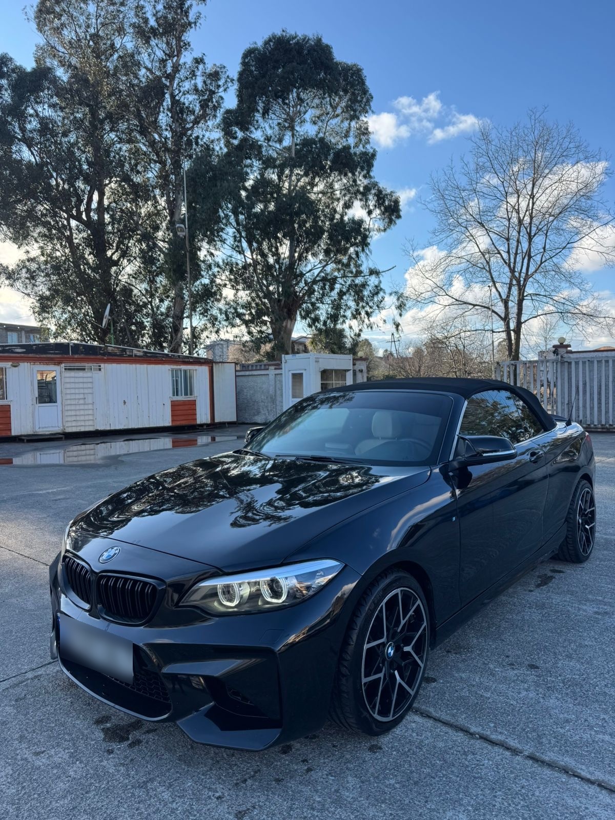 BMW 230i - фото 1