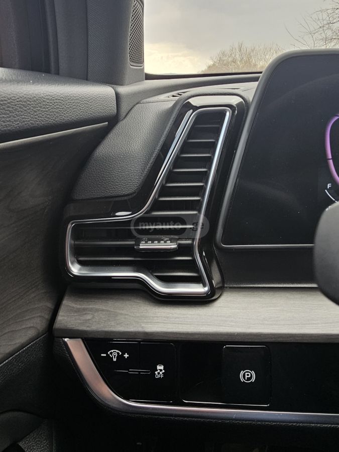 Kia X line — миниатюра 10