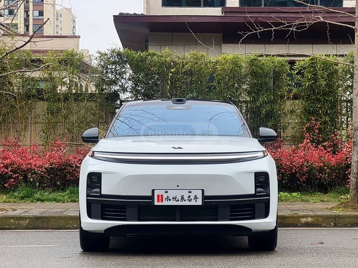 Li Xiang L7 Max Smart Refreshed Edition 2025 — миниатюра 2