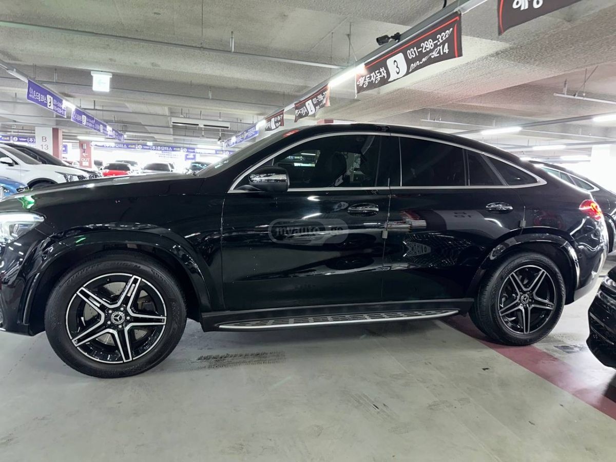 Mercedes-Benz GLE 400 - фото 1