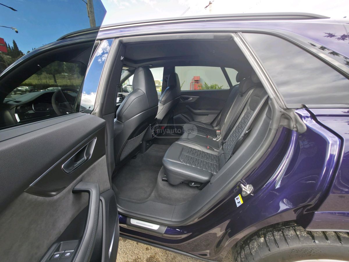 Audi 4.0T 4dr All-Wheel Drive quatt — миниатюра 14