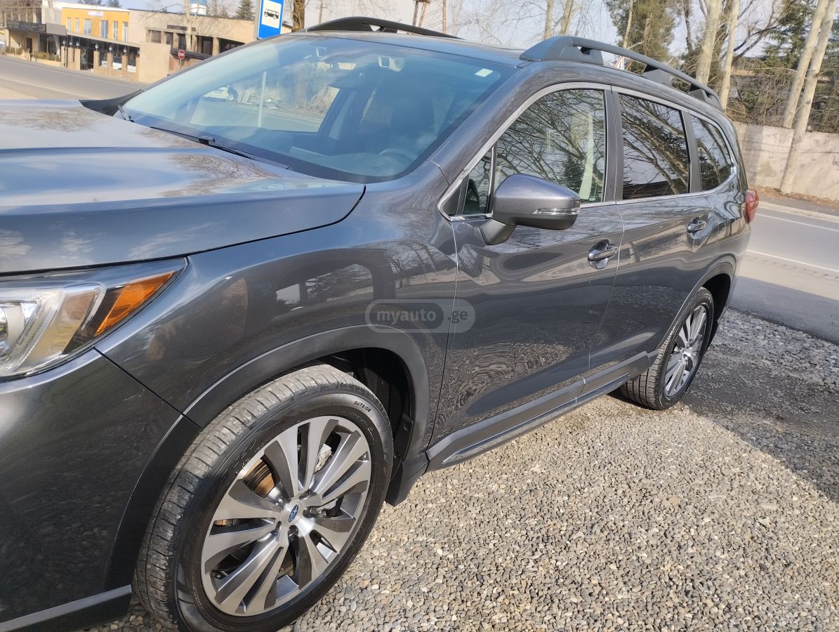 Subaru Limited All-Wheel Drive CVT — миниатюра 10