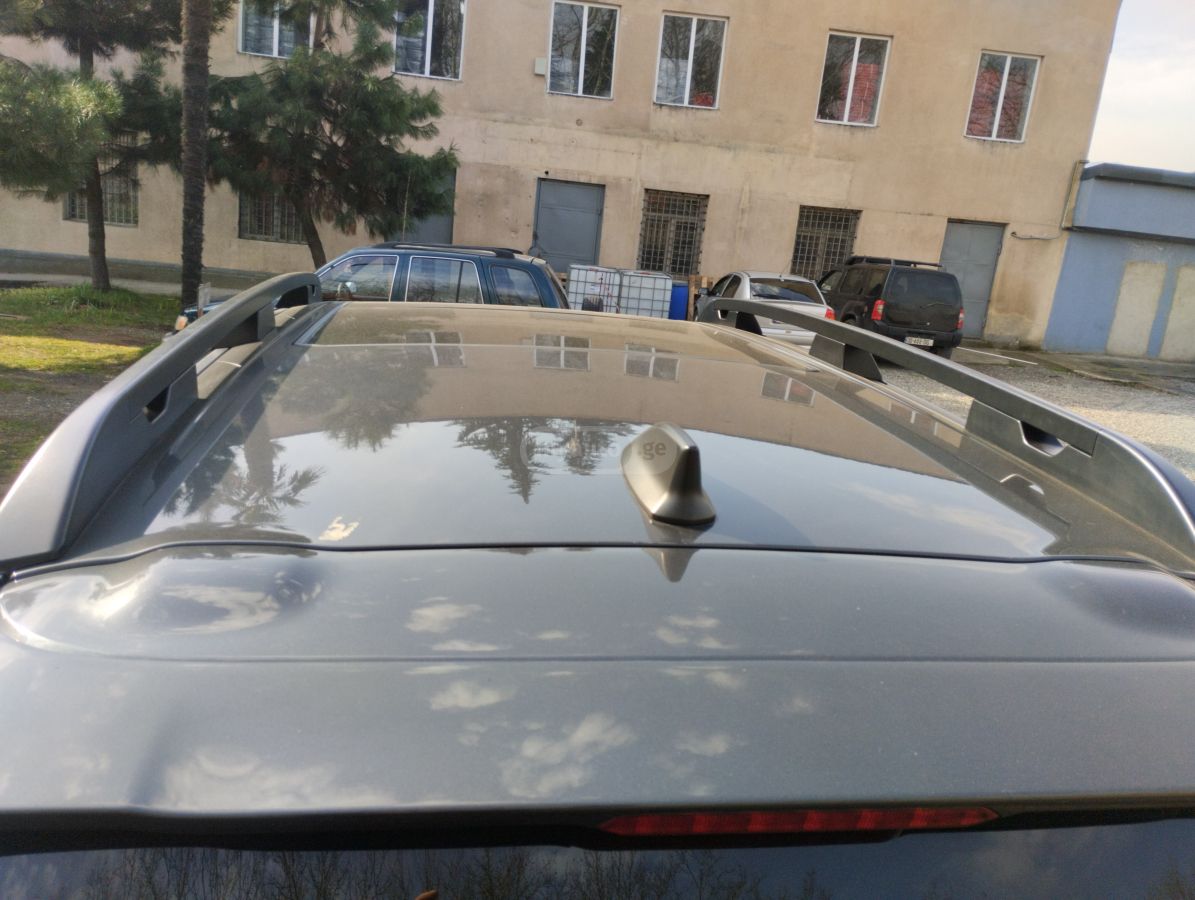 Subaru Limited All-Wheel Drive CVT — миниатюра 5