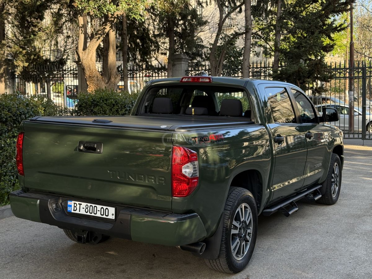 Toyota Tundra - фото 4