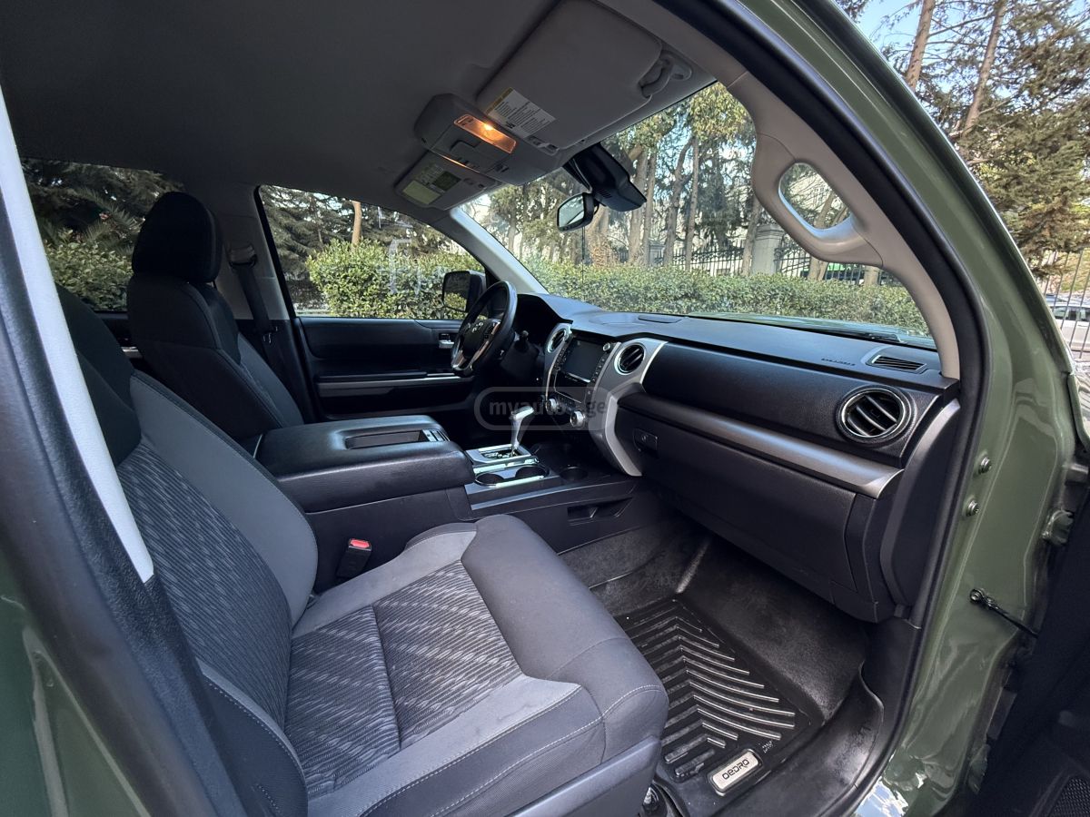 Toyota Tundra - фото 9