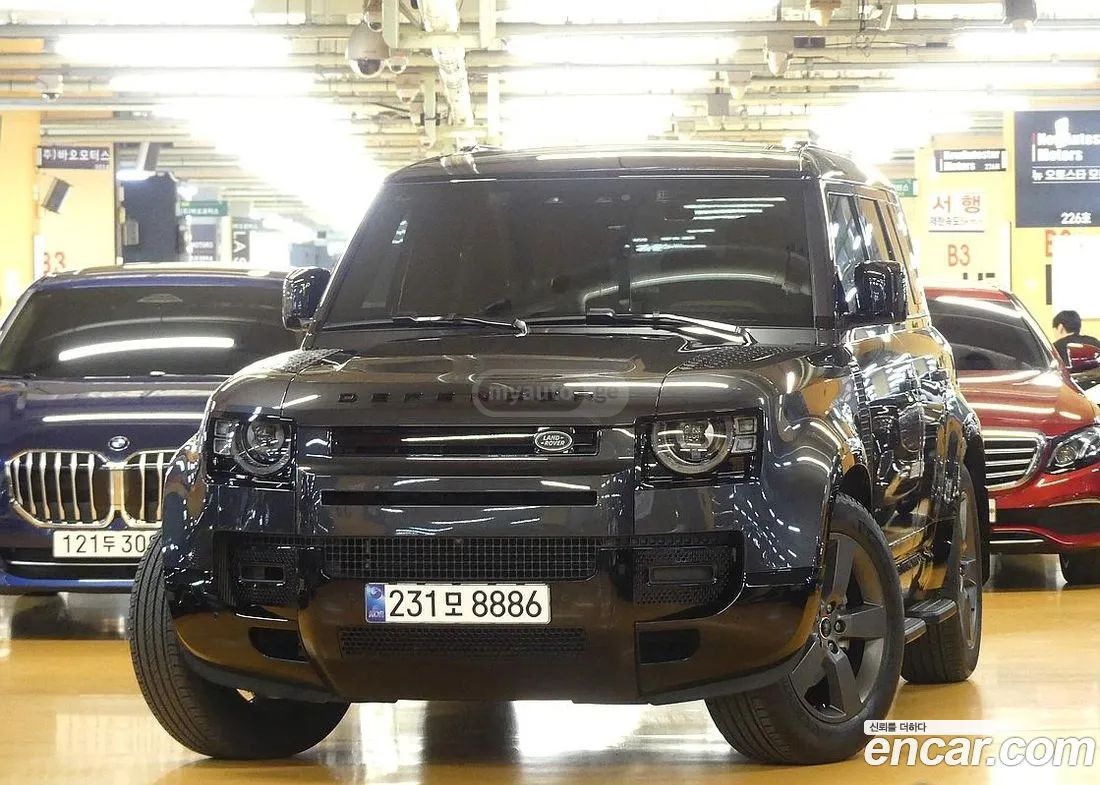 Land Rover Defender 90 2025 — миниатюра 3