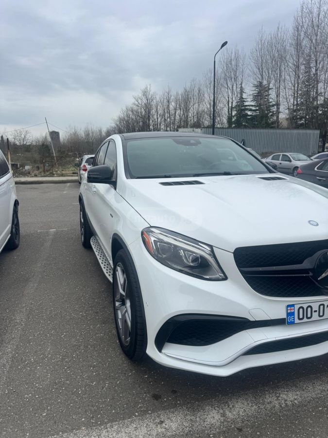 Mercedes-Benz GLE Coupe - фото 7