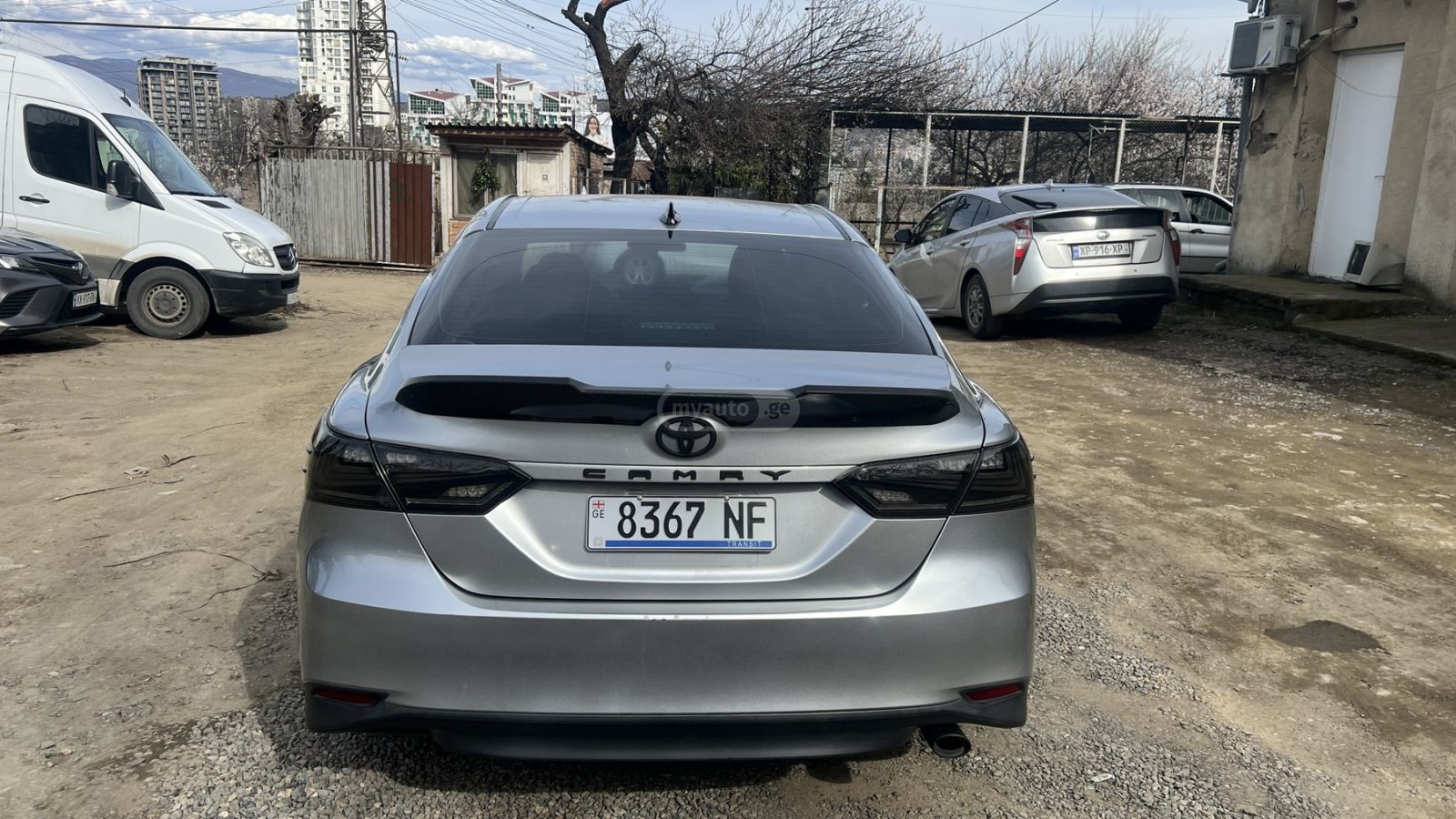 Toyota Camry - фото 4