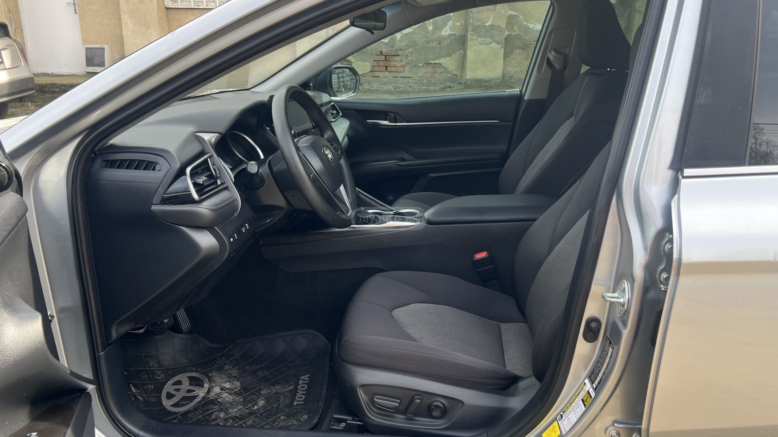 Toyota Camry - фото 8