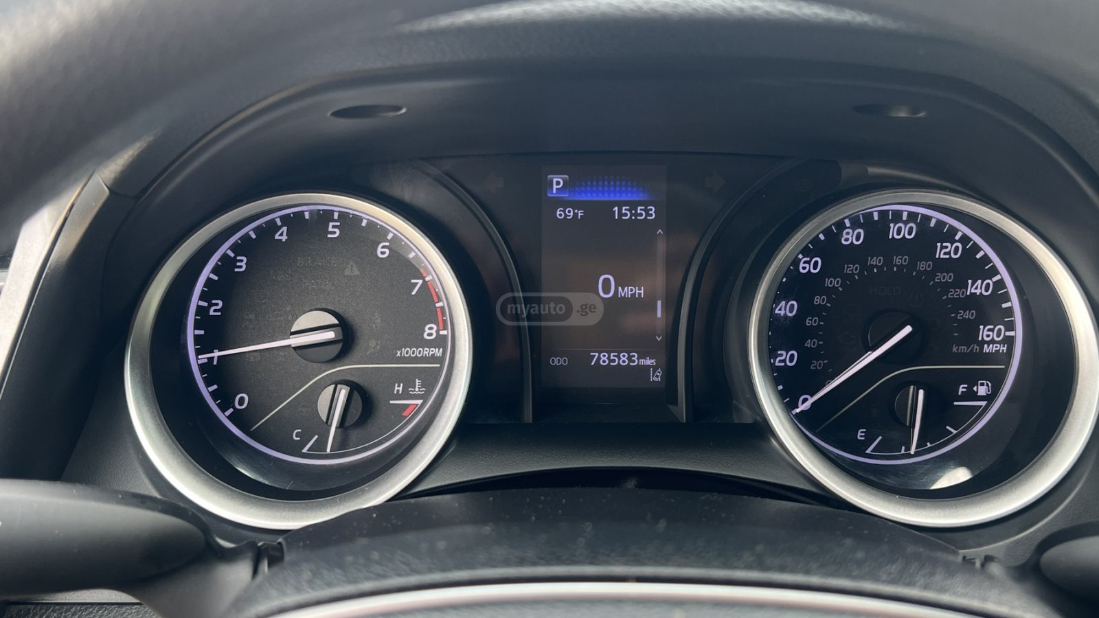 Toyota Camry - фото 9