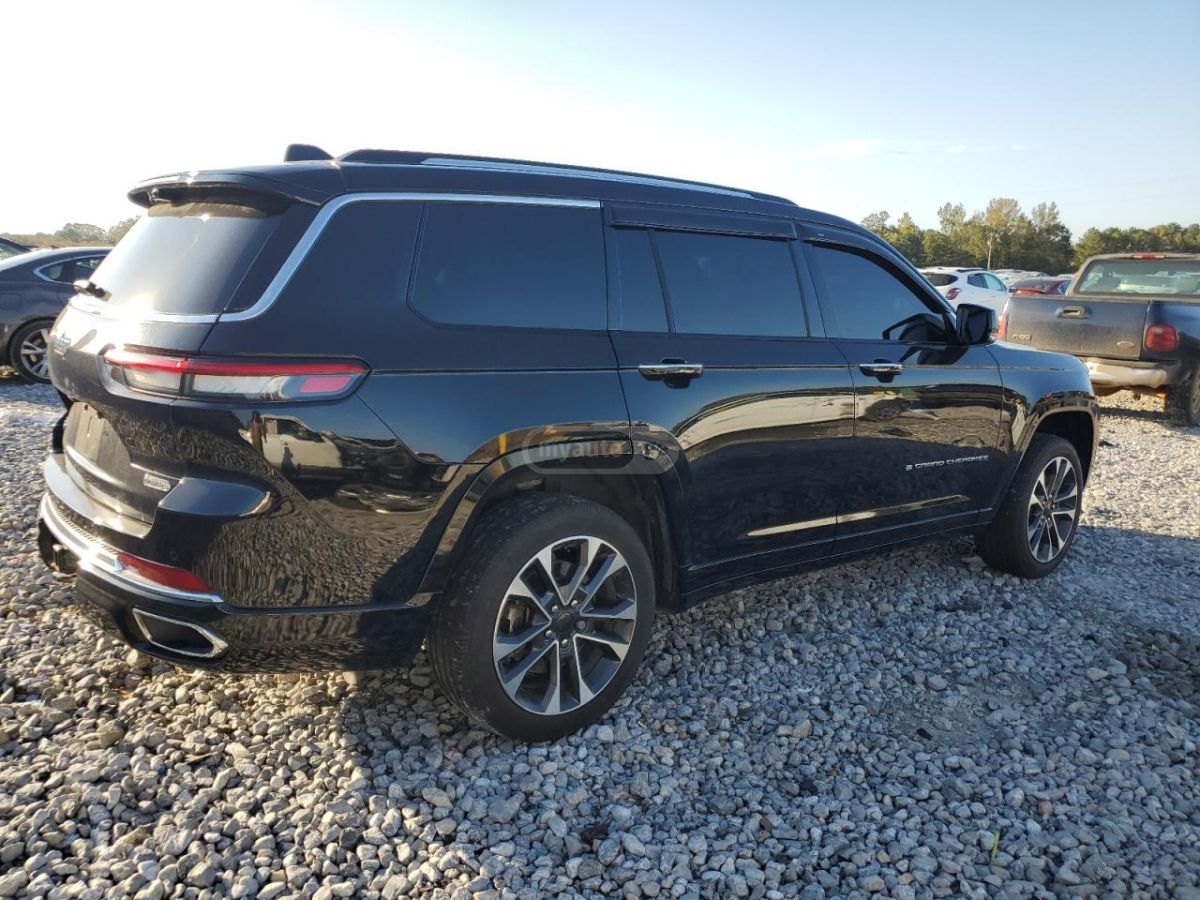 Jeep Grand Cherokee - фото 3