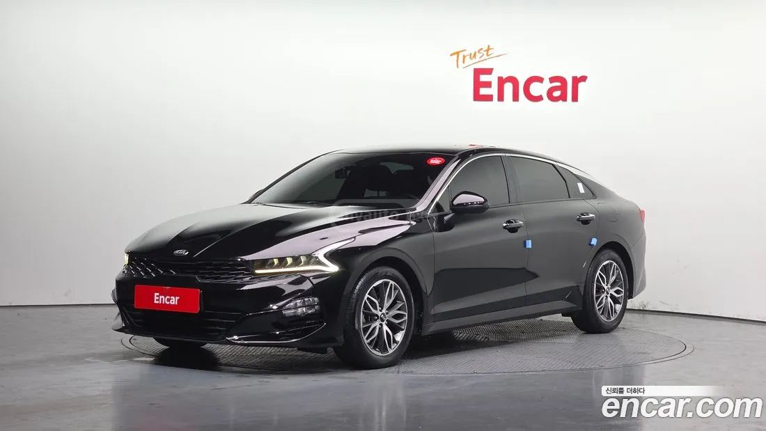 Kia Optima - фото 1