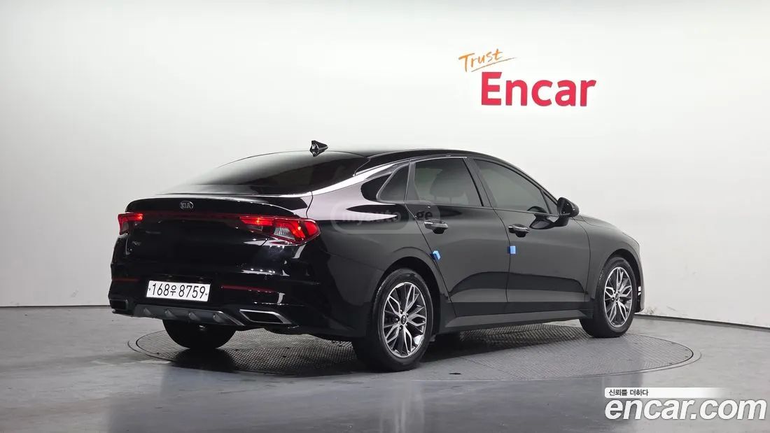 Kia Optima - фото 2