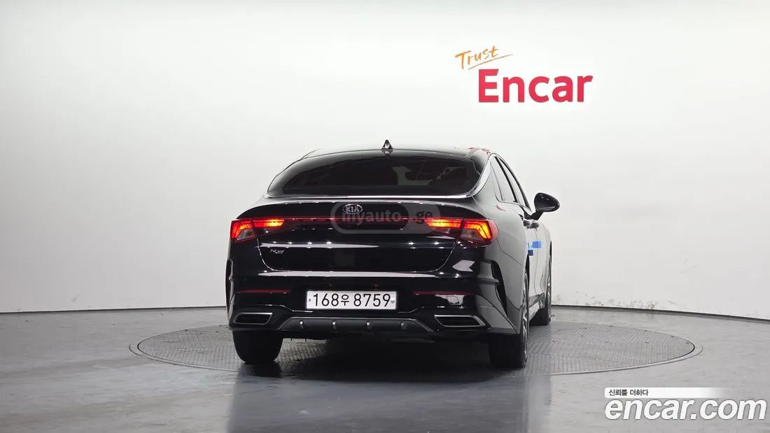 Kia Optima - фото 4