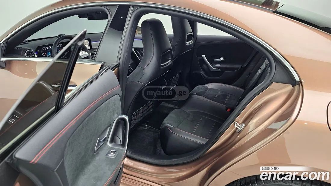 Mercedes-Benz CLA 45 AMG 2022 — миниатюра 12