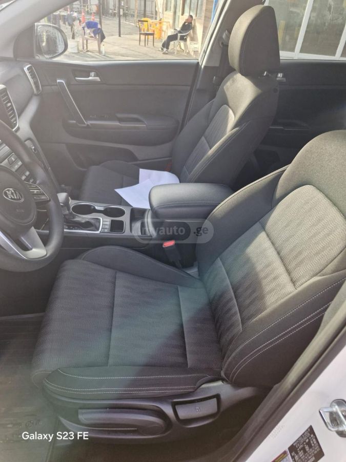 Kia LX — миниатюра 6