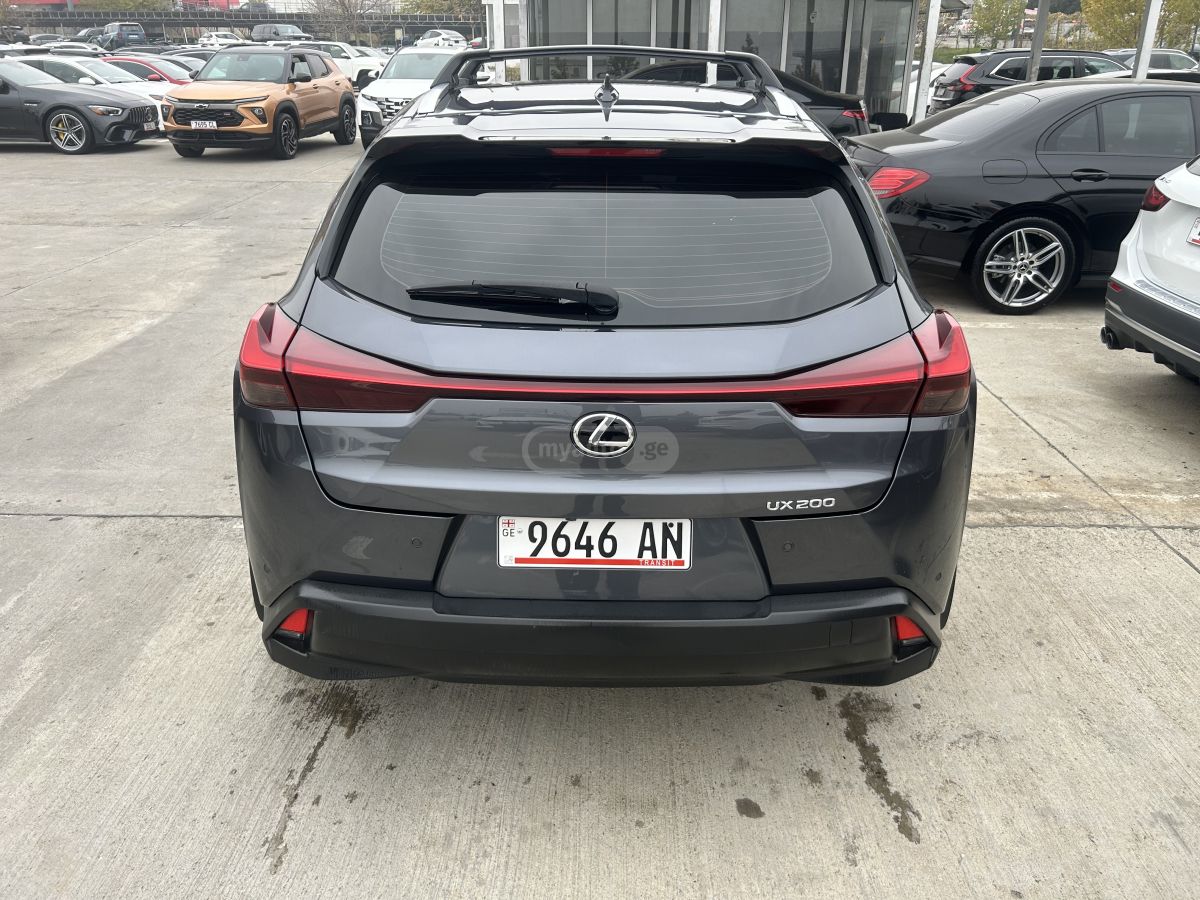 Lexus UX 200 2022 — миниатюра 6