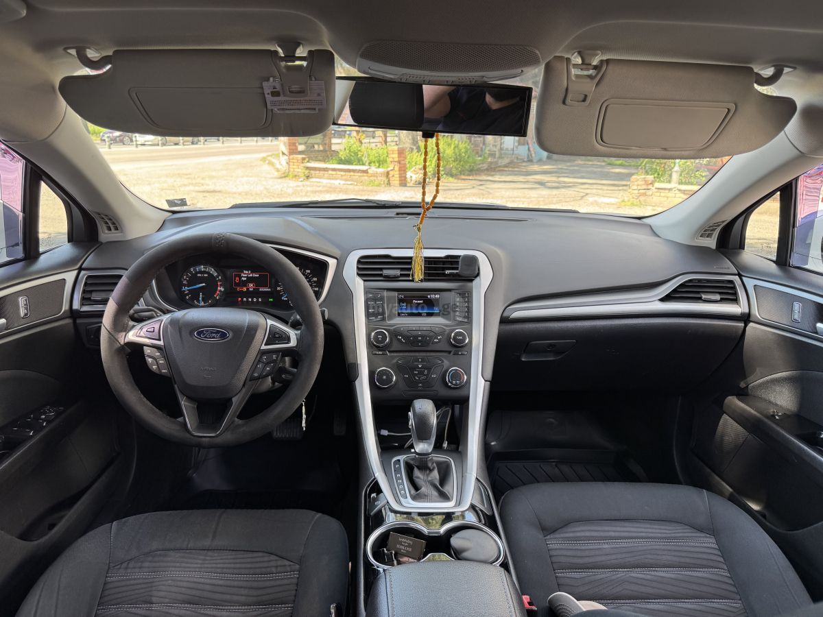 Ford Fusion - фото 10