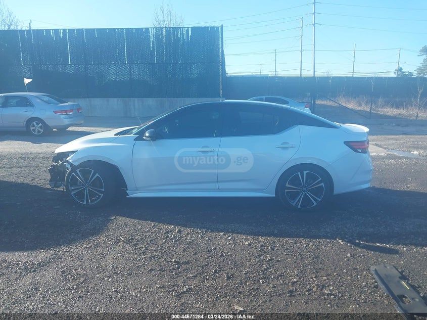 Nissan Sentra 2021 — миниатюра 13