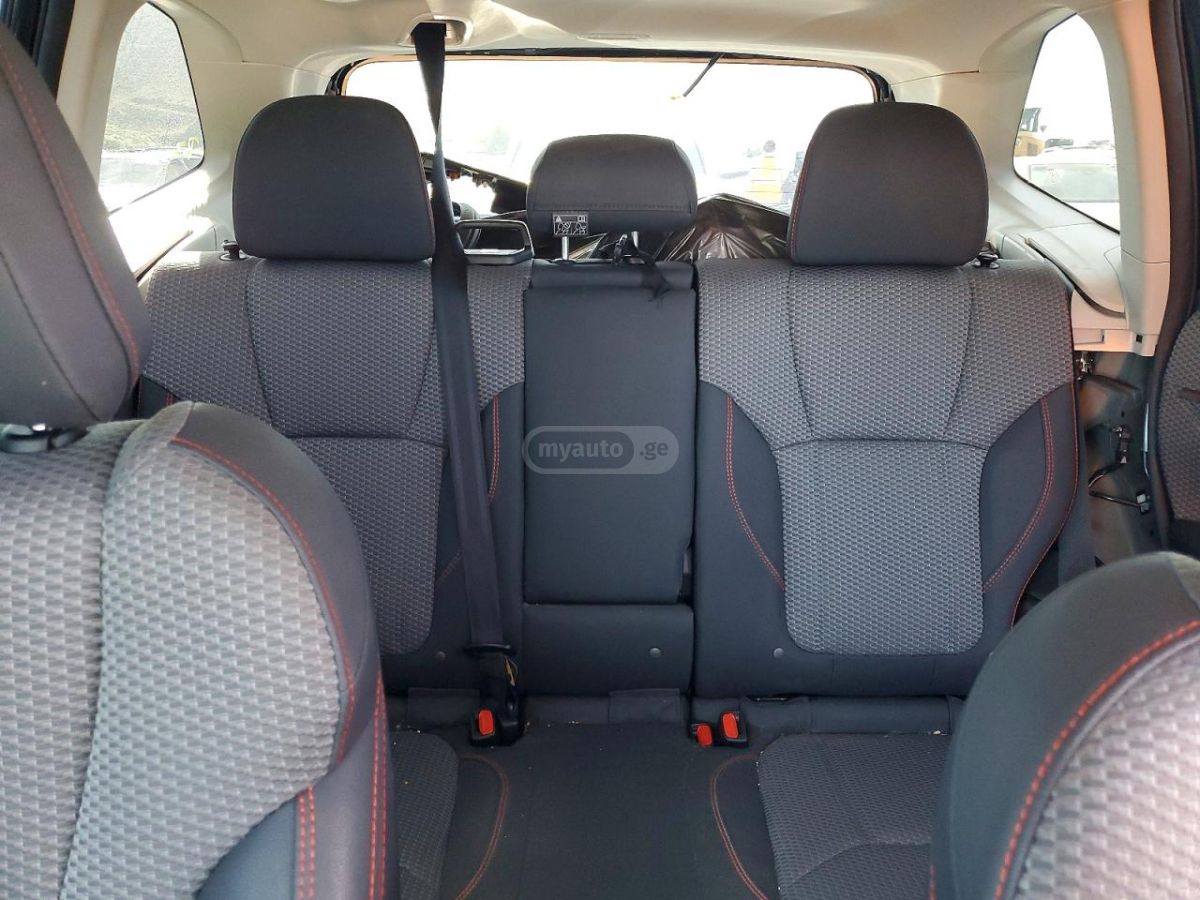 Subaru Forester - фото 10