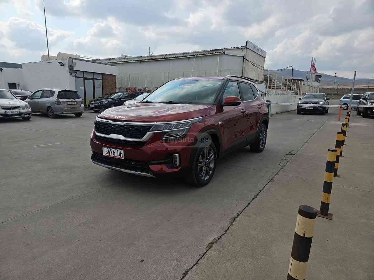 Kia EcoSport Kia Seltos 2023 — миниатюра 1