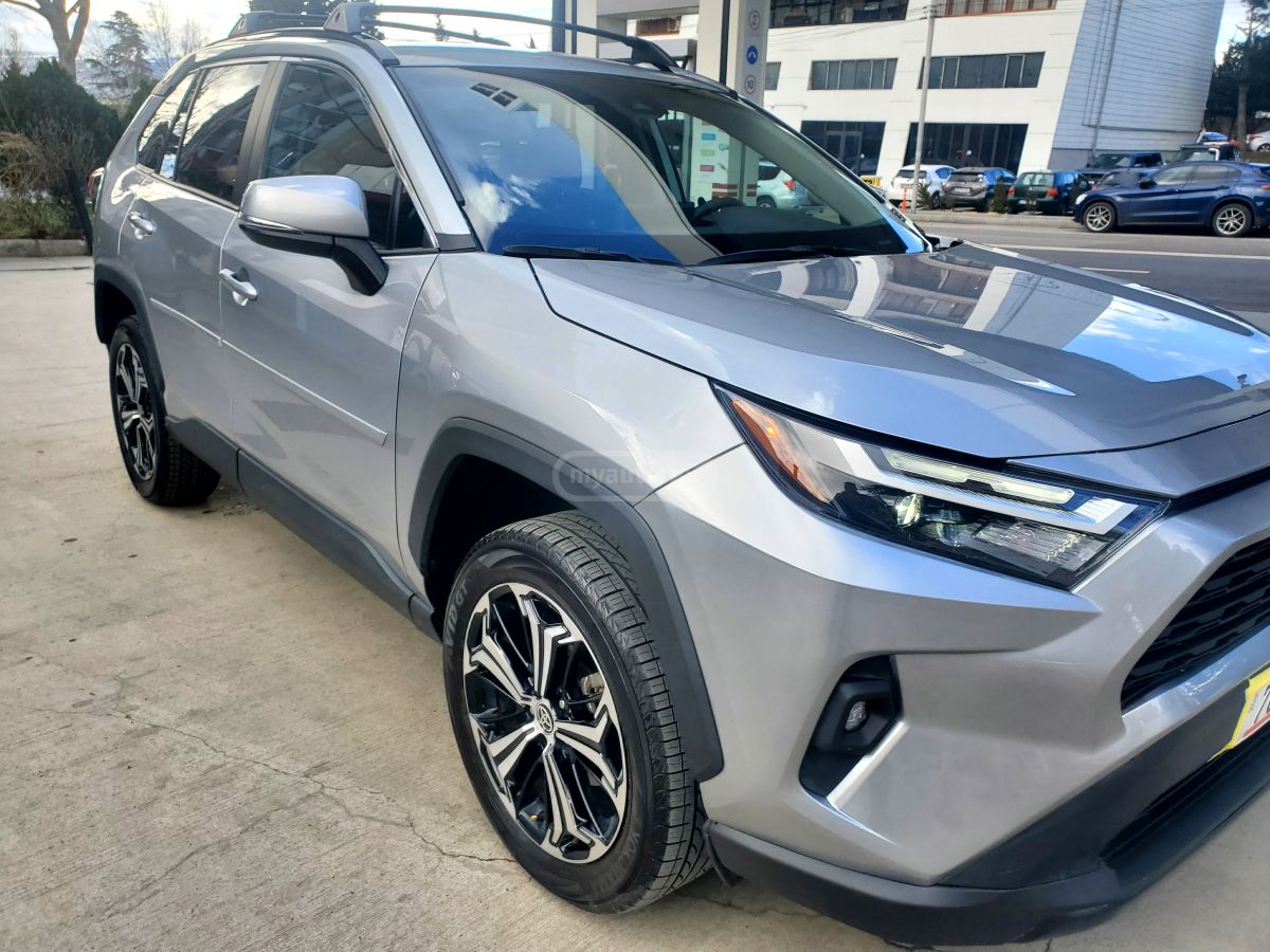 Toyota Rav 4 - фото 15