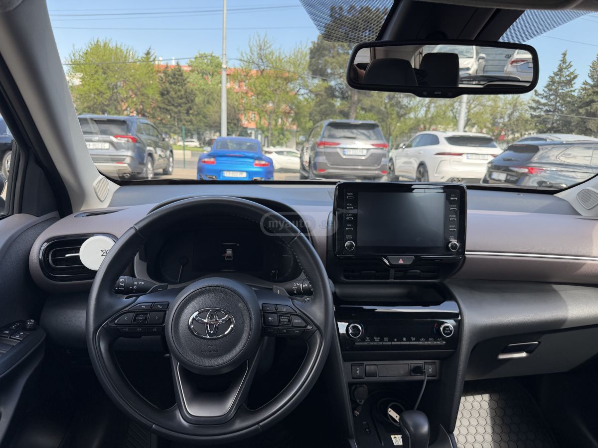 Toyota Yaris Cross - фото 9