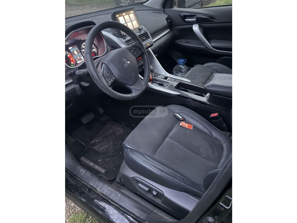 Mitsubishi Eclipse - фото 4