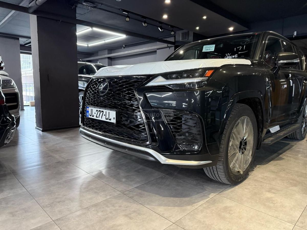 Lexus LX 500 - фото 4