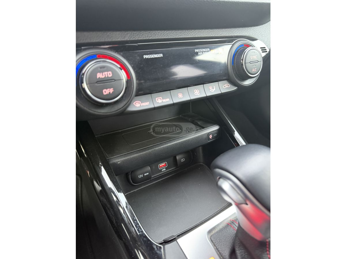 Kia GT — миниатюра 11