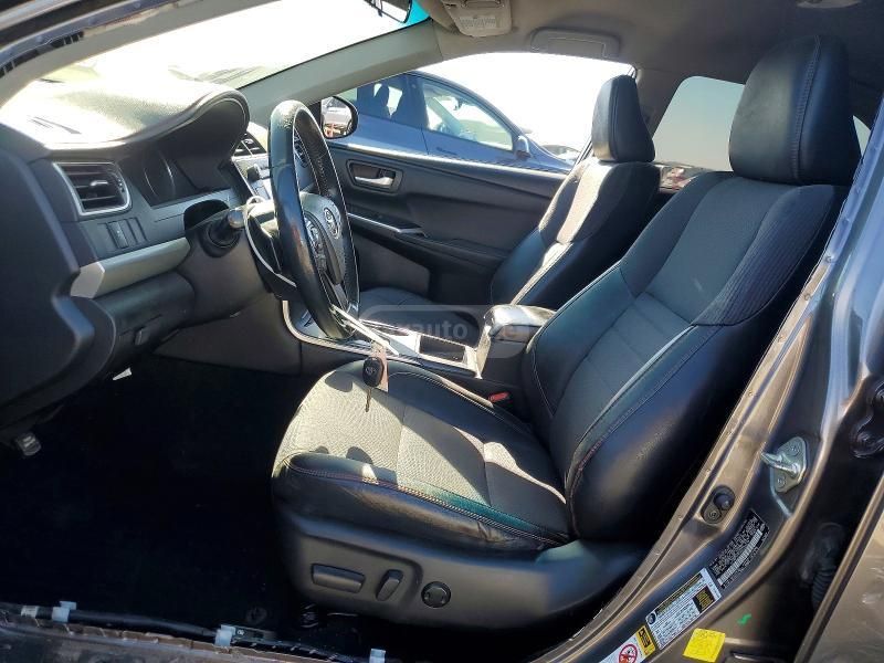 Toyota Camry - фото 7