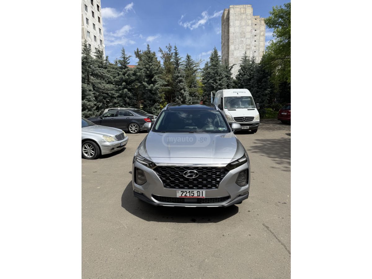 Hyundai Santa Fe - фото 2