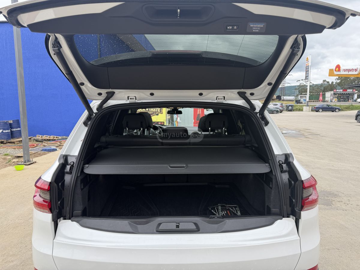 BMW X5 - фото 11