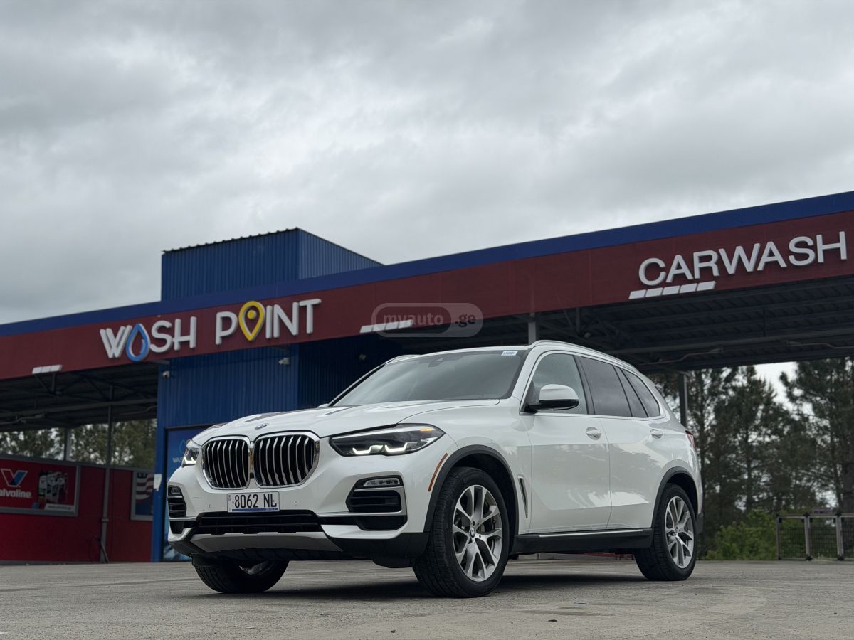 BMW X5 - фото 2