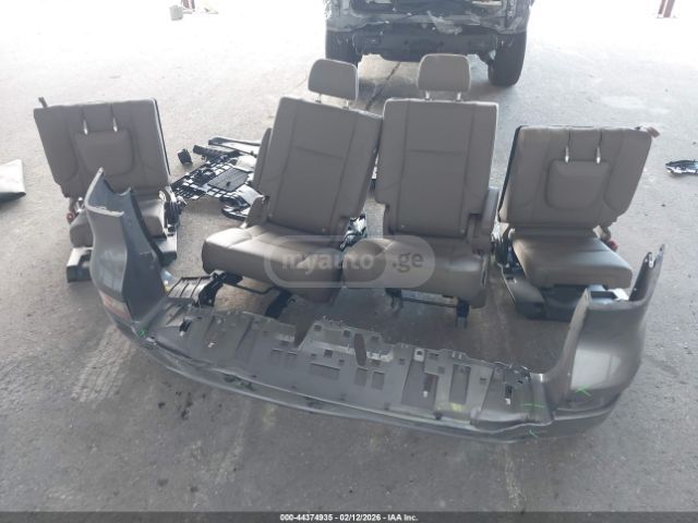 Lexus GX 460 - фото 9